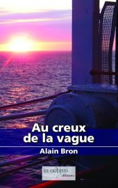 Couverture d'Au creux de la vague, d'Alain Bron