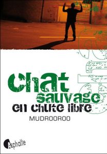 chat-sauvage-en-chute-libre