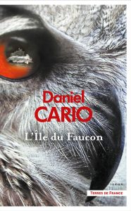 Couverture de L'Île du Faucon, de Daniel Cario